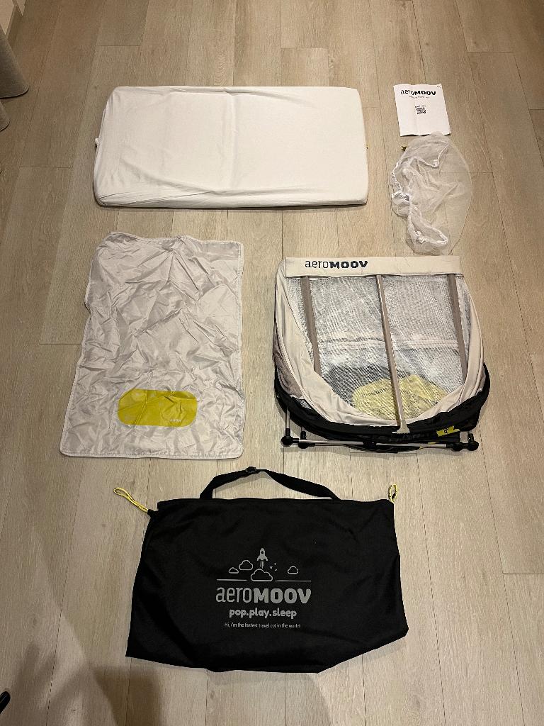AeroMoov Reisbed Instant White Sand + Accessoires, Enlèvement, Comme neuf, Lit de voyage