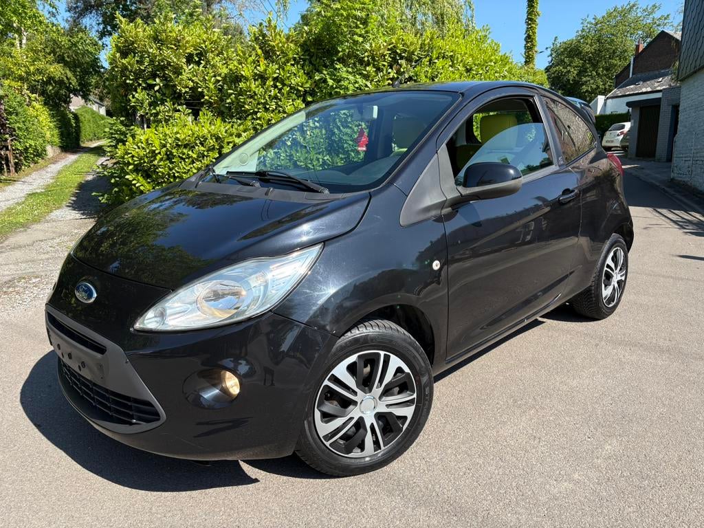 Ford ka / PRÊT À IMMATRICULÉ /✅ Essence ⛽️ / 126 900km ! 🚘, Auto's, Ford, Voorwielaandrijving, 4 zetels, 1242 cc, 4 cilinders