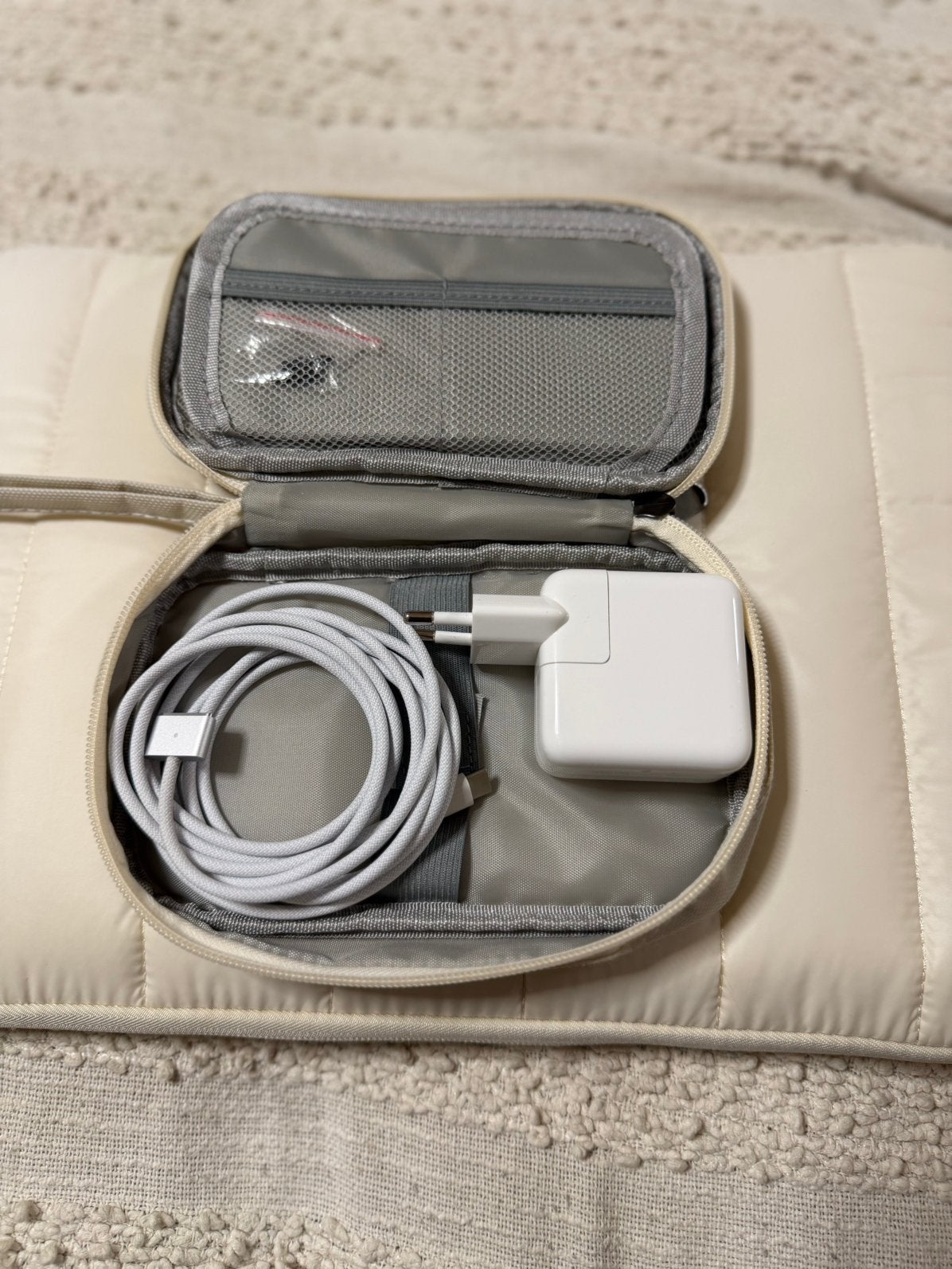 MacBook AIR 15 inch - 256 GB, Computers en Software, Ophalen, Zo goed als nieuw, 256 GB, MacBook