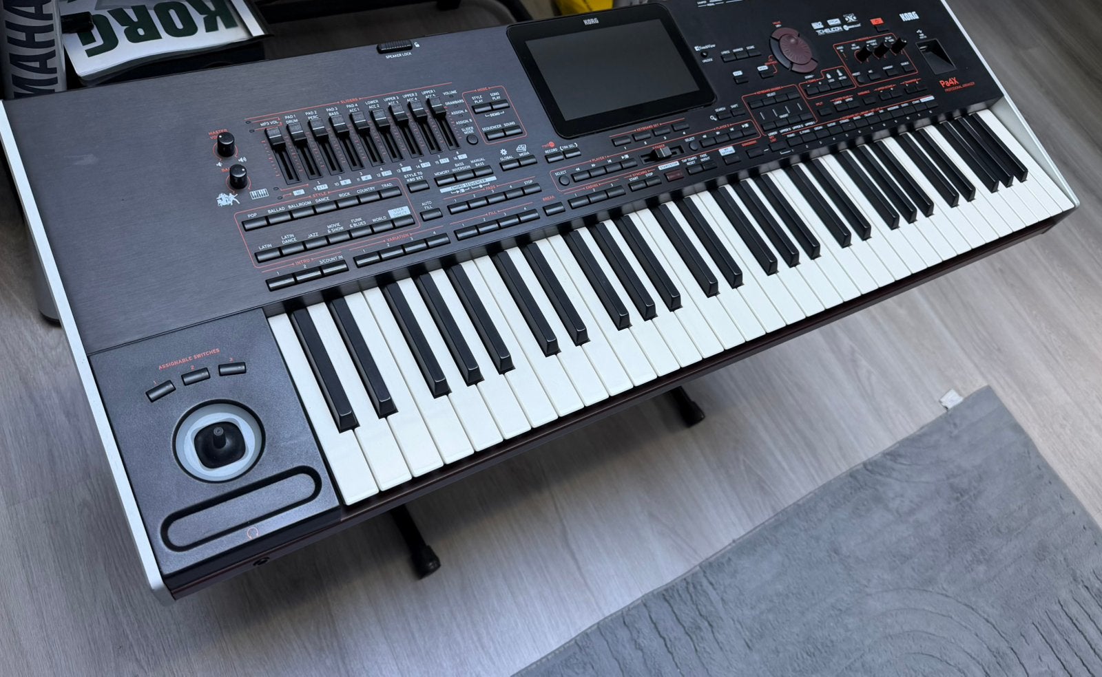 Korg pa4x 61, Muziek en Instrumenten, Keyboards, Zo goed als nieuw, 61 toetsen, Korg, Ophalen