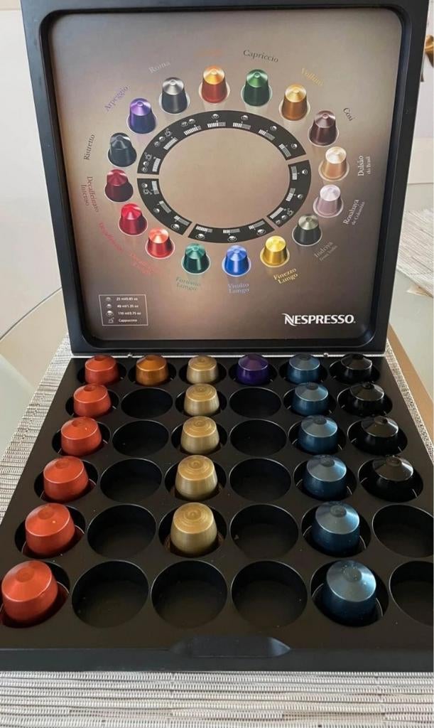 Nespresso Discovery Box capsuledoos (36 capsules), Ophalen of Verzenden, Zo goed als nieuw