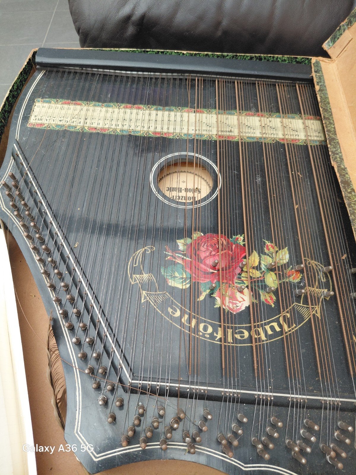 duit muziek instrument, Ophalen
