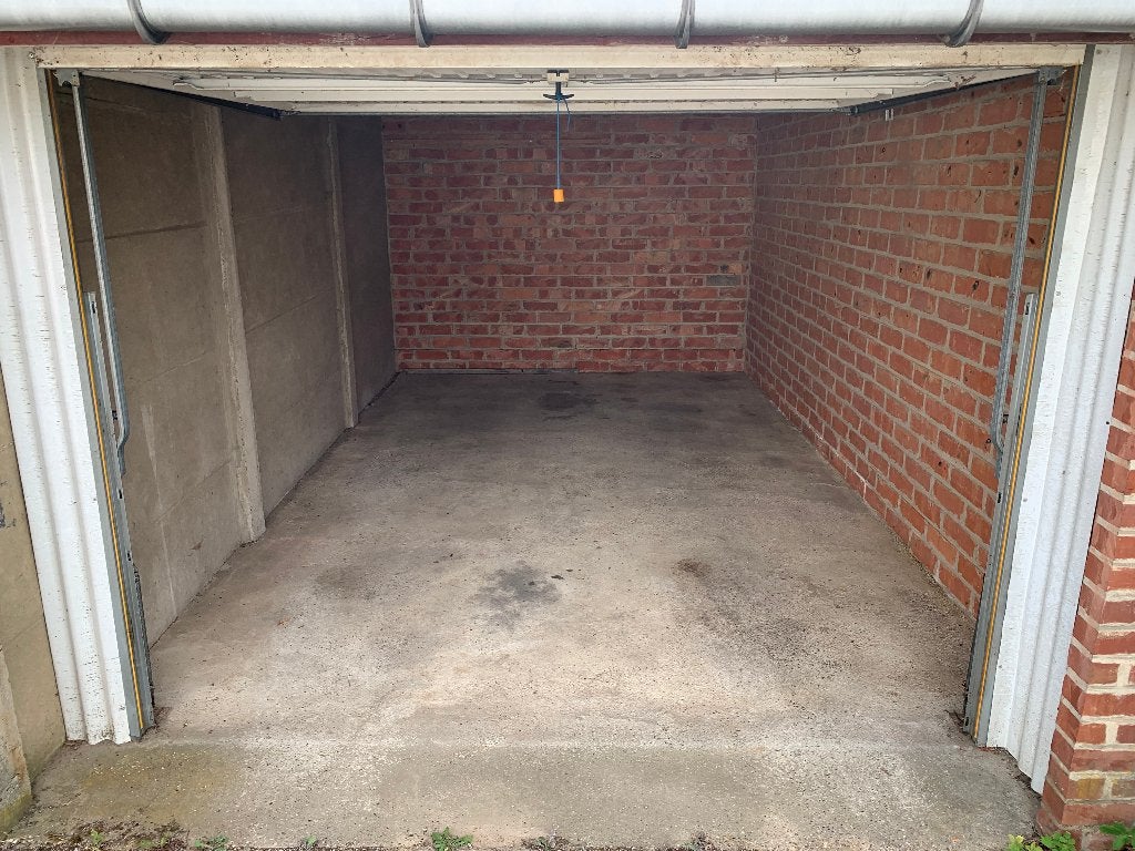 te huur Garagebox te Leuven/Kessel-Lo vanaf 14/9/26, Leuven