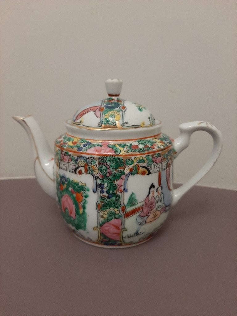 Vintage Rose Medallion theepot Quanlong merk, Ophalen