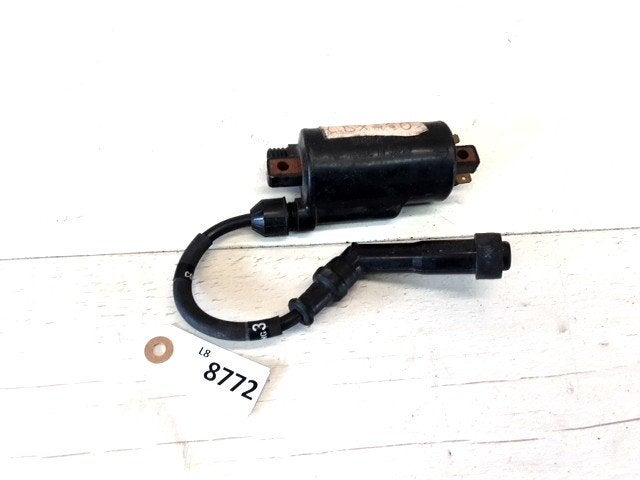 CBX550F 1982 - 1986 Honda Bobijn bougiekop D1-52225, Motoren
