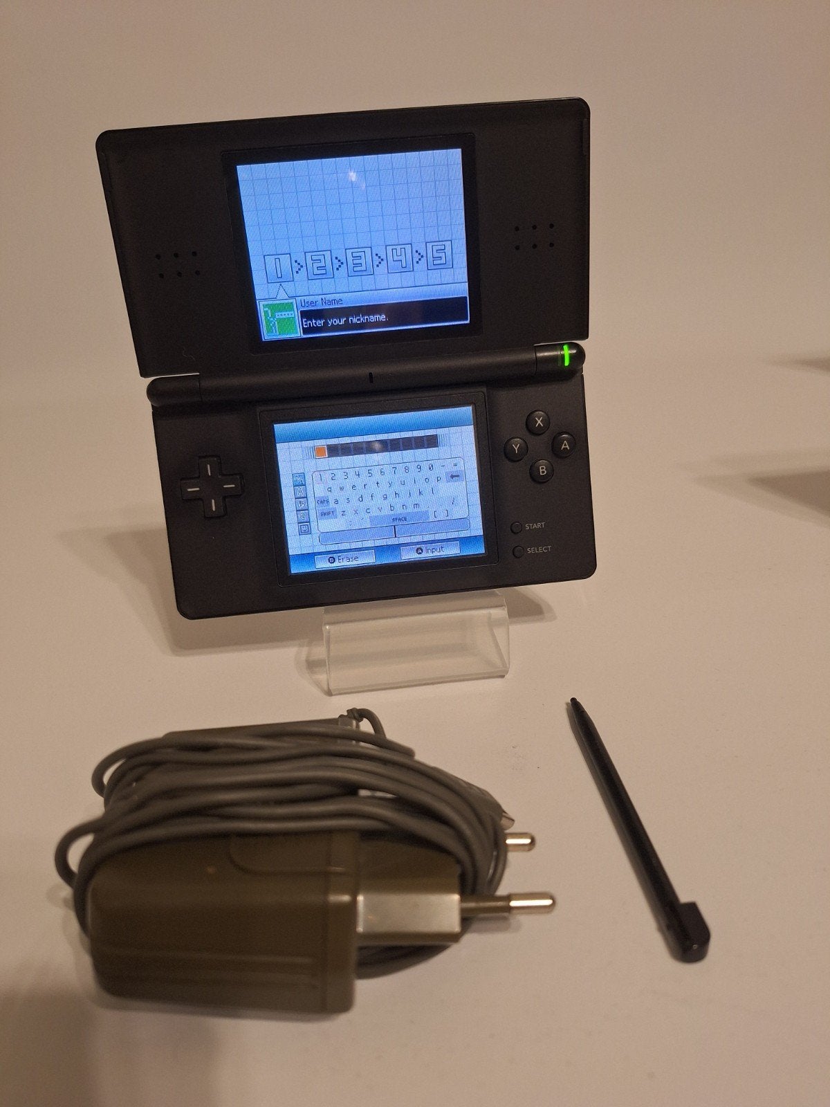 Nintendo DS Lite Zwart met oplader en stylus, Ophalen of Verzenden