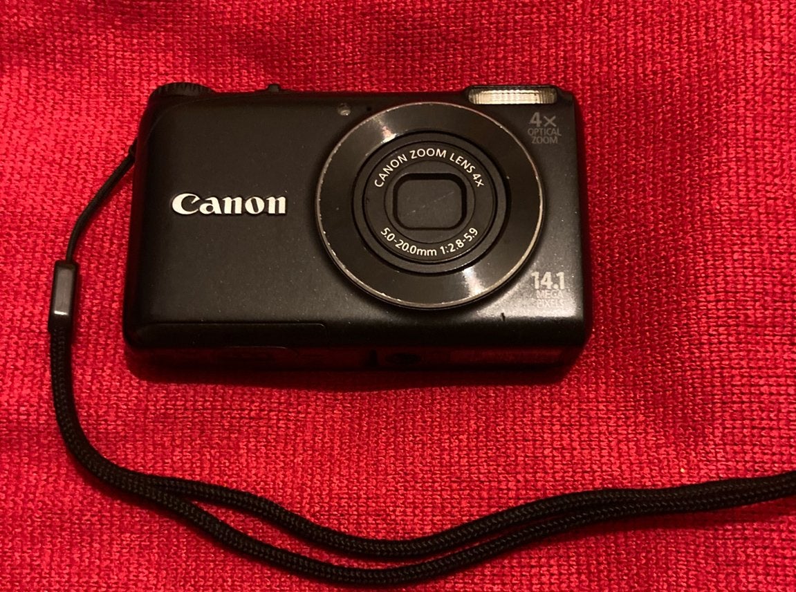 PowerShot A2200-camera, Geheugenkaart, Canon, Ophalen of Verzenden, Zo goed als nieuw