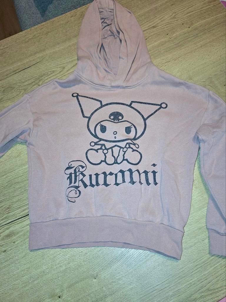 Sweater Kuromi, Ophalen
