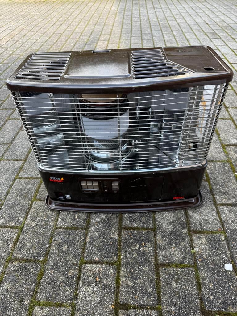 Zibro Kamin R 140 E Petroleumkachel turbo electronic, Doe-het-zelf en Bouw, Ophalen, Zo goed als nieuw