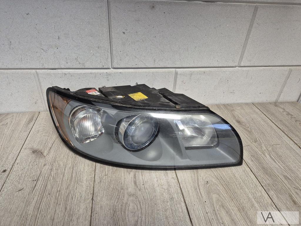 Volvo S40 en V50 2004 - 2007 koplamp rechts XENON 30698890, Auto-onderdelen, Gebruikt, -, -, Ophalen of Verzenden