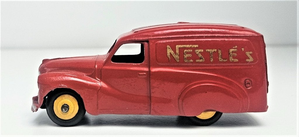 Dinky Austin Van Nestlé, Hobby en Vrije tijd, Ophalen of Verzenden, Gebruikt, Auto, Dinky Toys