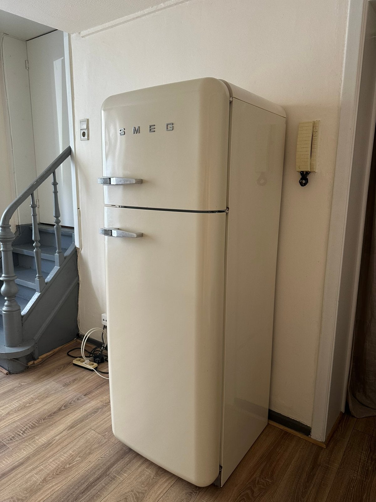 Réfrigérateur SMEG FAB30 vintage – Crème, Electroménager, Avec compartiment congélateur, 160 cm ou plus, Enlèvement, Utilisé