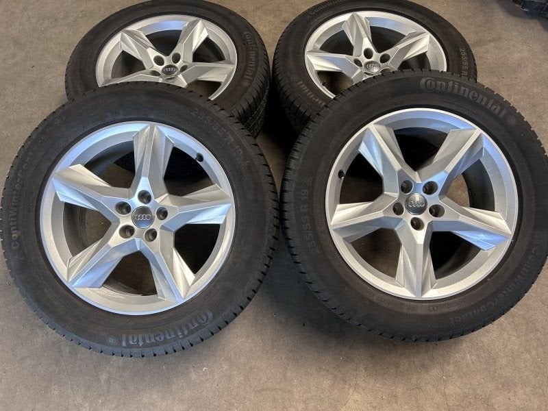 19 inch originele velgen + winterbanen Audi Q7 4M0601025AC z, 19 inch, Gebruikt, Velg(en), -