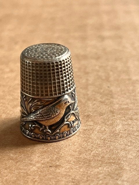 Dé à coudre en argent antique, Collections, Dés à coudre, Enlèvement ou Envoi, Utilisé, Argent