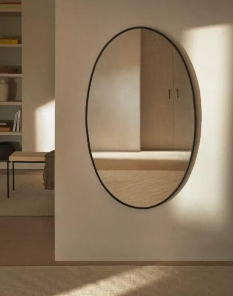 Zara Home grote metalen spiegel, Ophalen, 100 tot 150 cm, Zo goed als nieuw, Ovaal