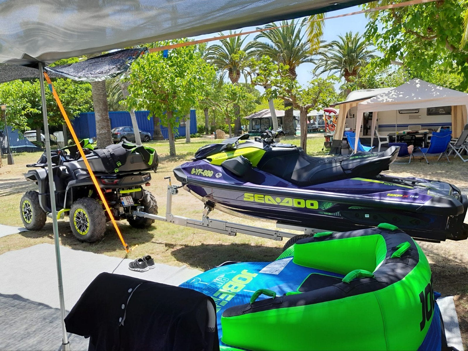 Strandkar voor jetski, Enlèvement, Utilisé