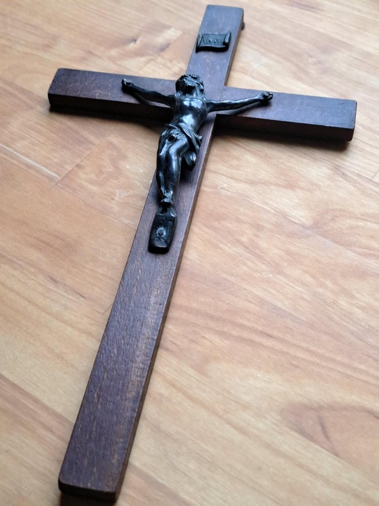Croix en bois avec corpus - 30 cm, Antiquités & Art, Enlèvement ou Envoi