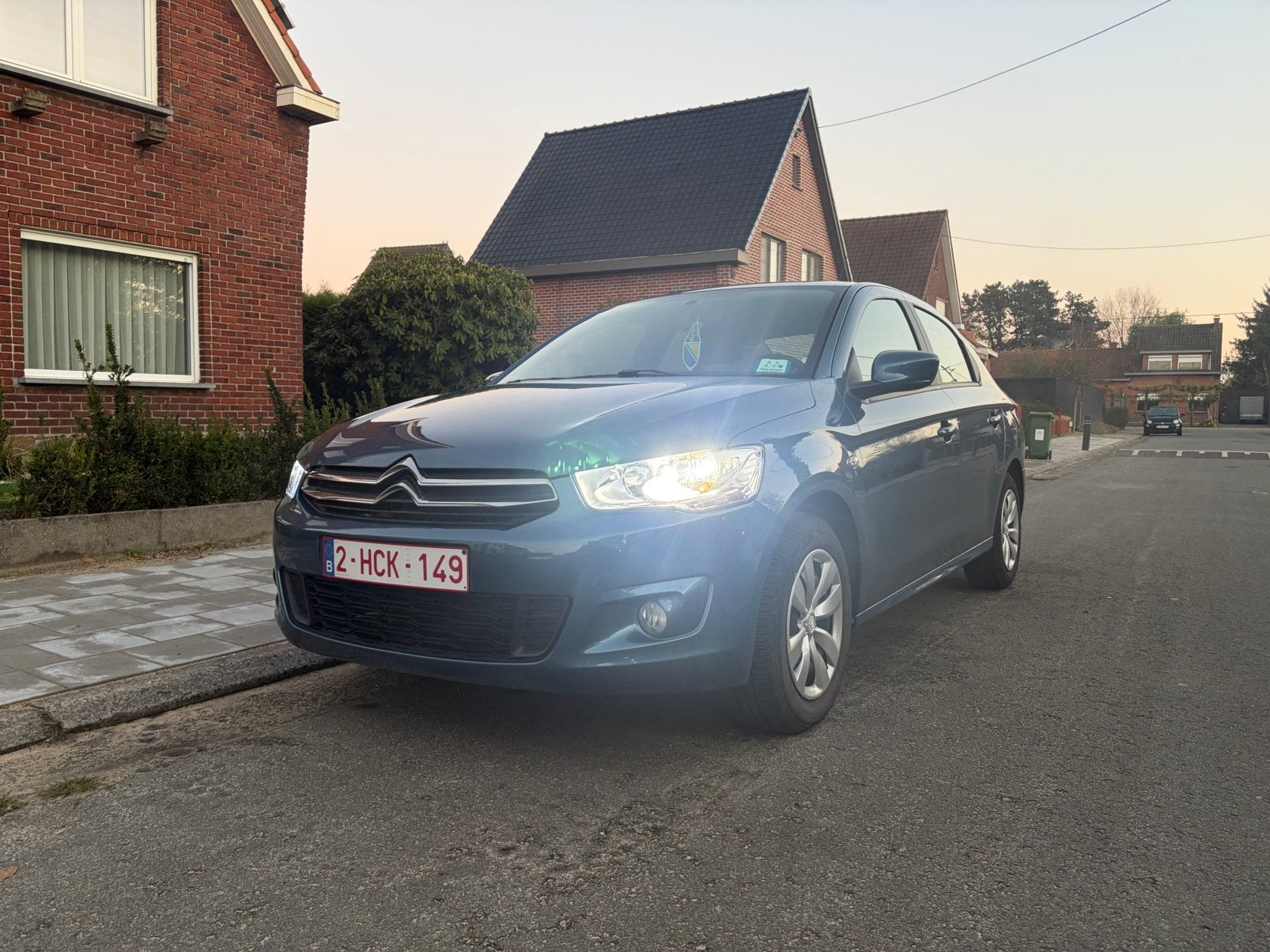 Citroen c elysee, Autos, Achat, Boîte manuelle, Entretenue par le concessionnaire, Noir