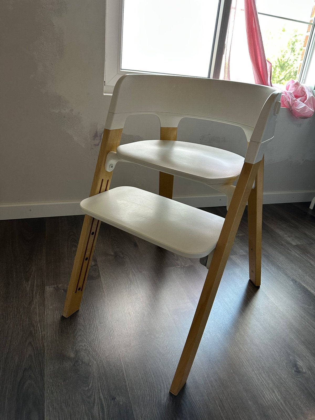 Stokke Steps eetstoel met wipper, Kinderen en Baby's, Ophalen, Gebruikt, Meegroeistoel, Afneembaar eetblad