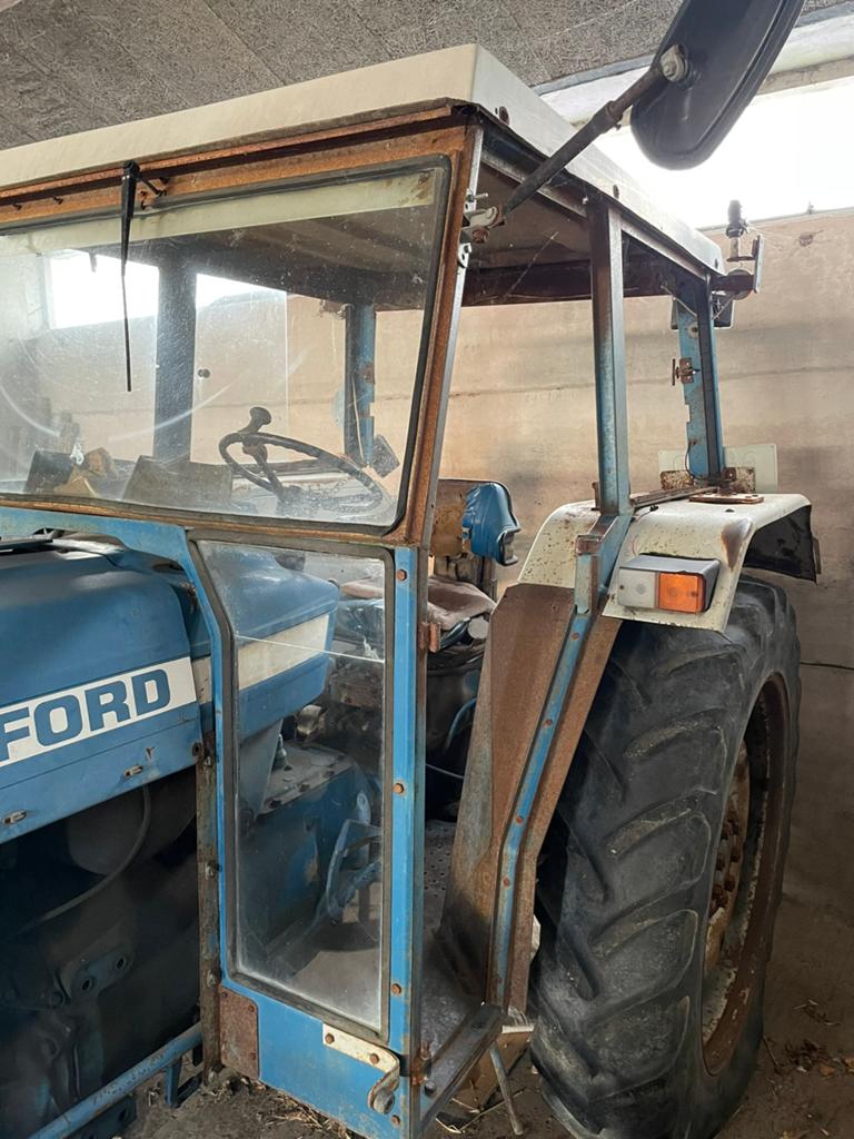 Cabine Ford 6600, Zakelijke goederen, Landbouw | Onderdelen | Banden, Velgen en Assen, Ophalen