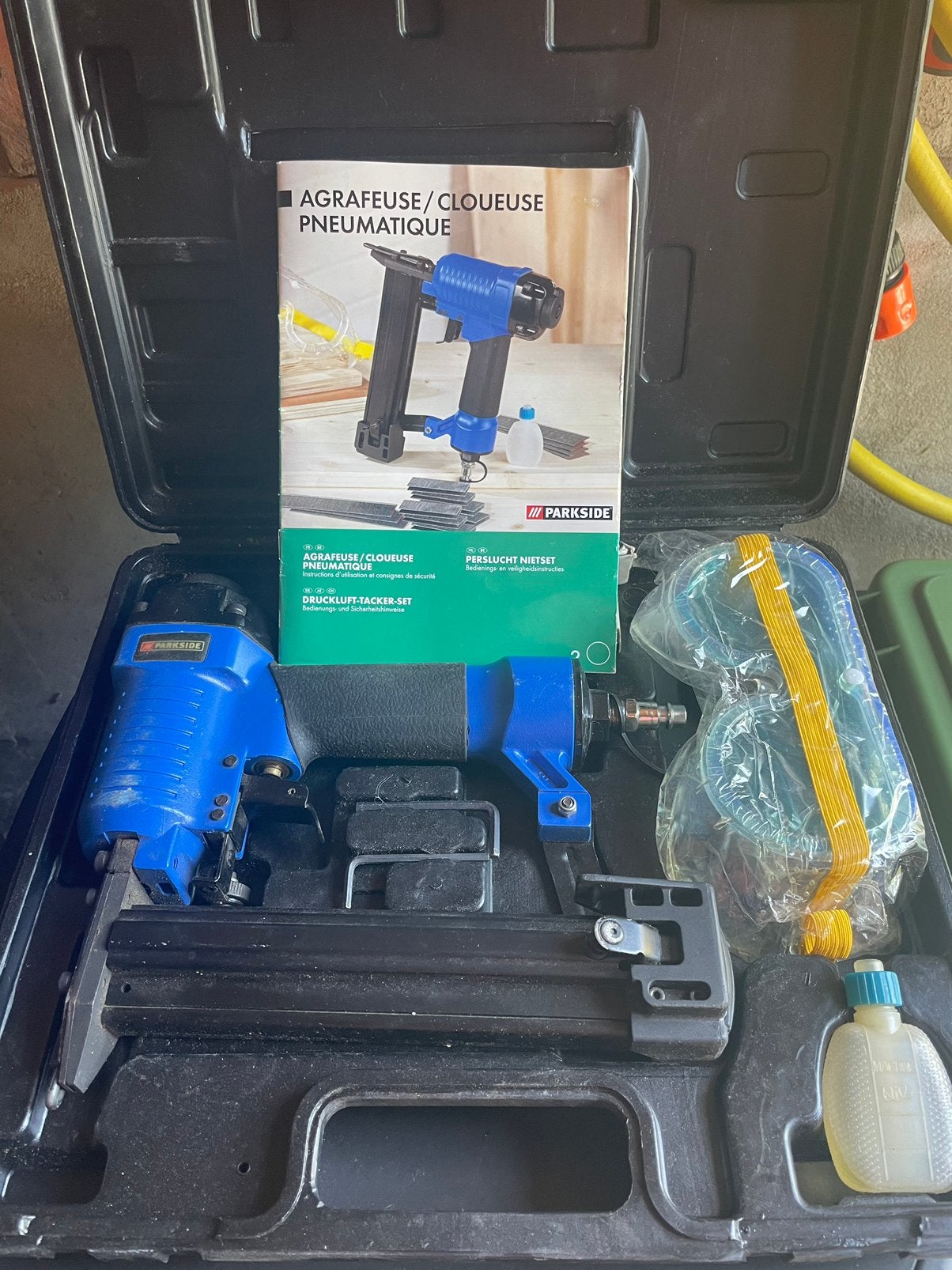 Pneumatische nietmachine, Doe-het-zelf en Bouw, Ophalen, Gebruikt