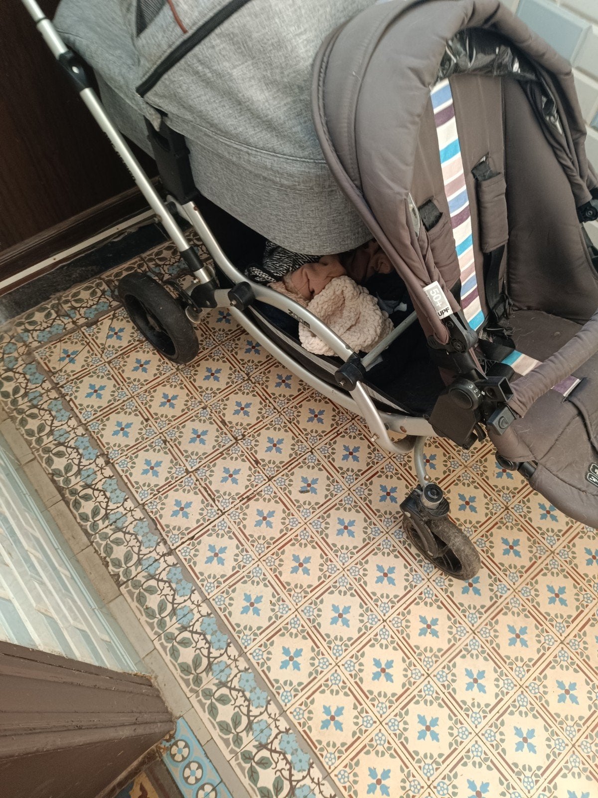 Poussette double pour bébé pour deux bébés