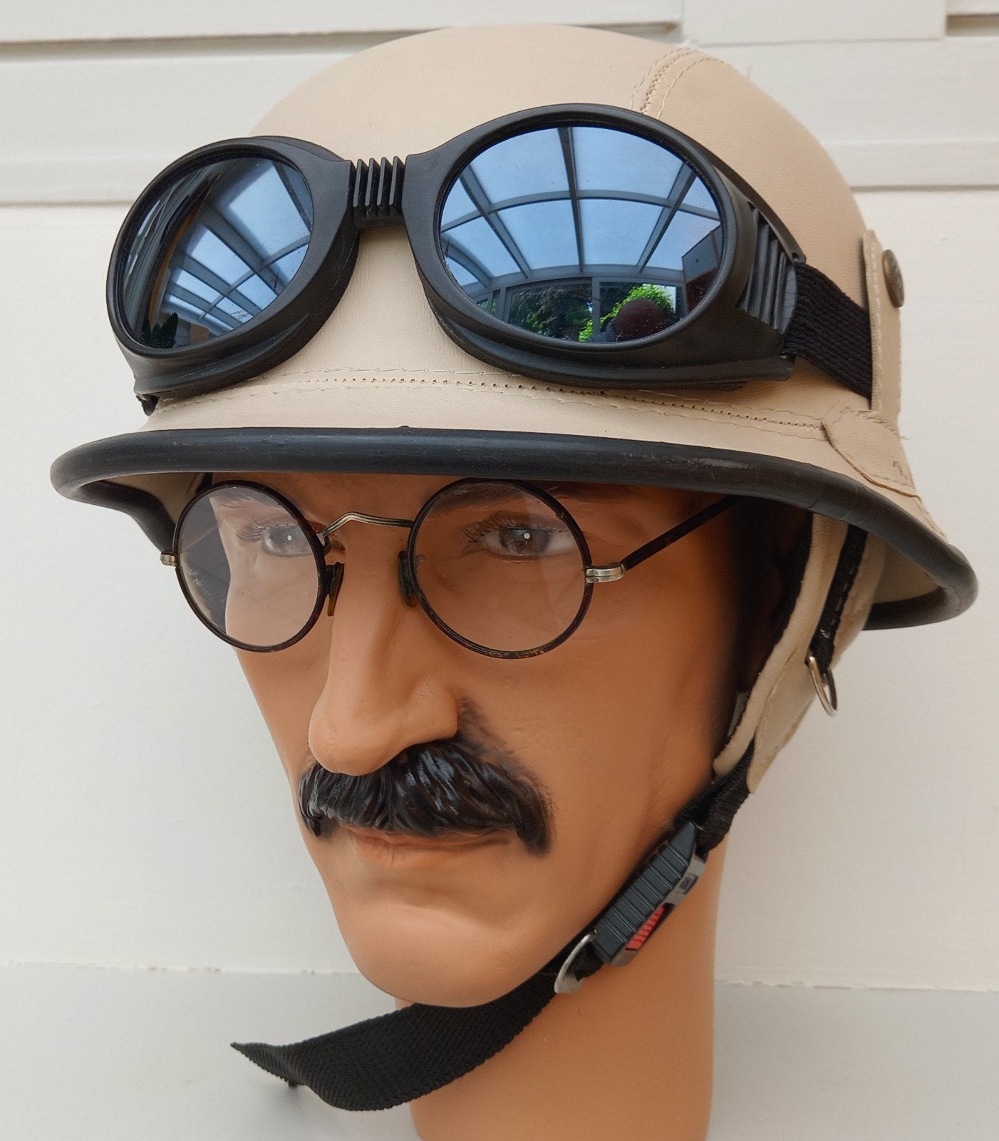 Mooie vintage motorhelm met bril, Verzenden