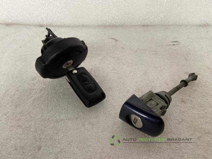 Bouchon réservoir d'un Peugeot 308 (KHH), -, Utilisé, -, Peugeot