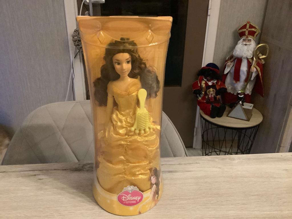 Poupée Disney La Belle et la Bête (neuve) (27 cm), Enfants & Bébés, Jouets | Poupées, Enlèvement ou Envoi, Neuf, Barbie
