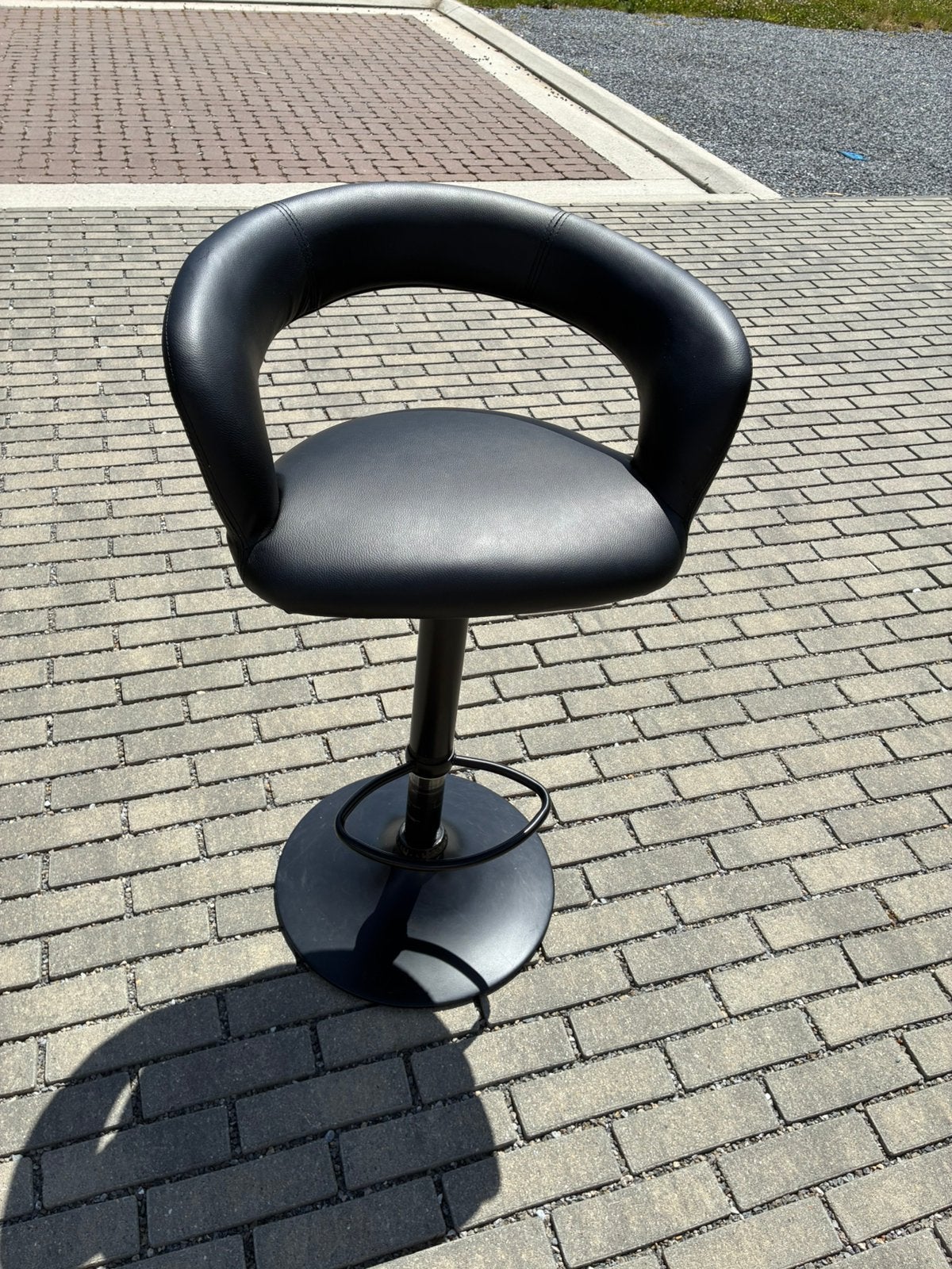 Tabouret de bar, 1 tabouret, Synthétique, Utilisé, 60 à 90 cm