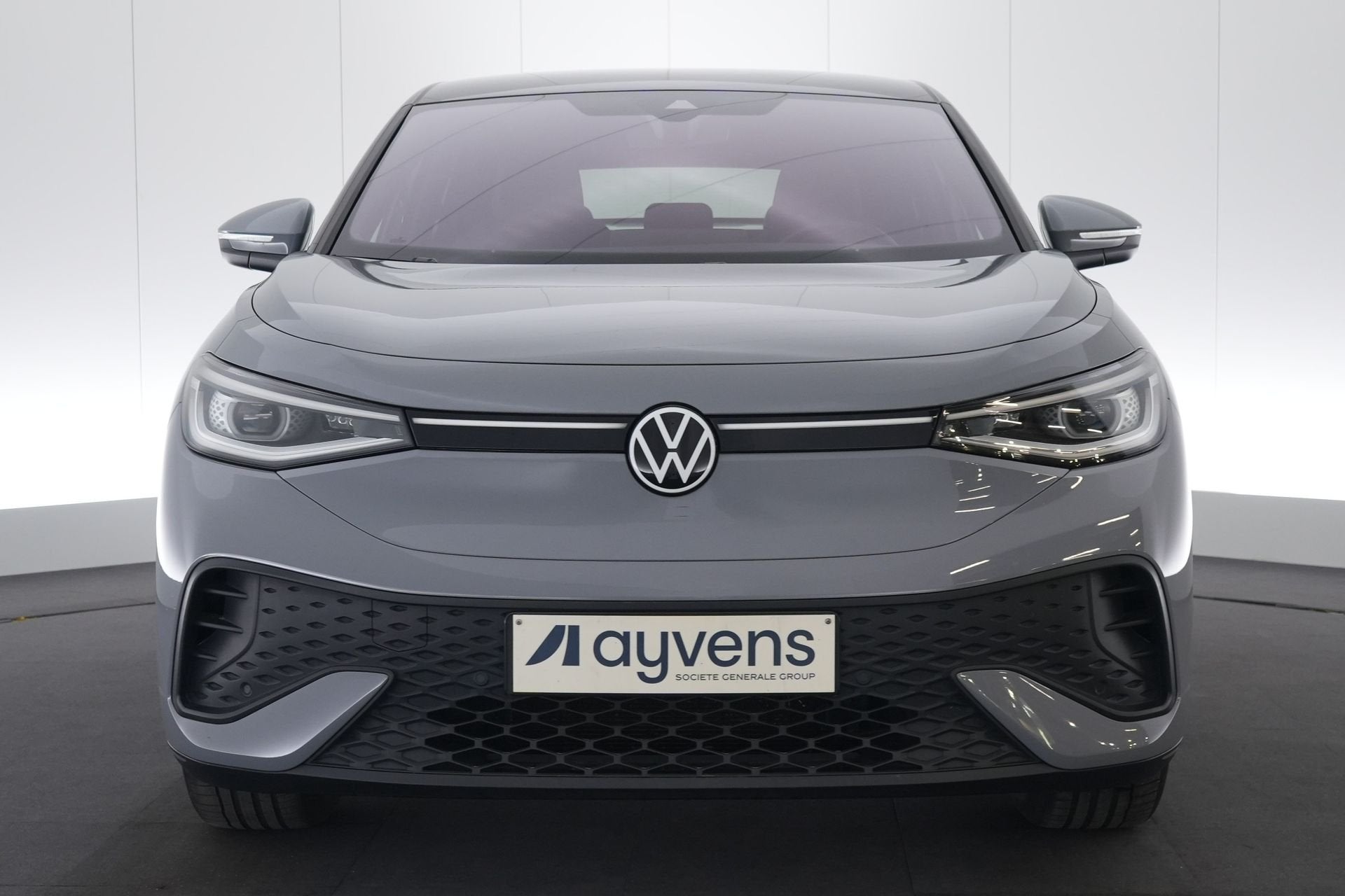(2CMH417) VOLKSWAGEN ID.5, Autos, Argent ou Gris, Achat, ID.5, Carnet d'entretien