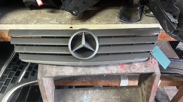 GRILLE AÉRATION Mercedes-Benz C Sportcoupé (C203), Mercedes-Benz, Mevr. I. Hauben, Utilisé, Rue de l'Espoir 34 34
4030  GRIVEGNÉE, BE