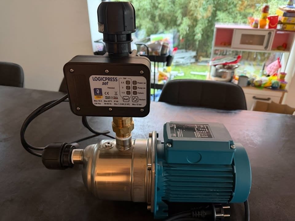 Van Marcke Pro Jet 4 jetpomp + Press Control (nieuw factuur), Tuin en Terras, Waterpompen, Ophalen, Nieuw, Elektrisch, Bronpomp