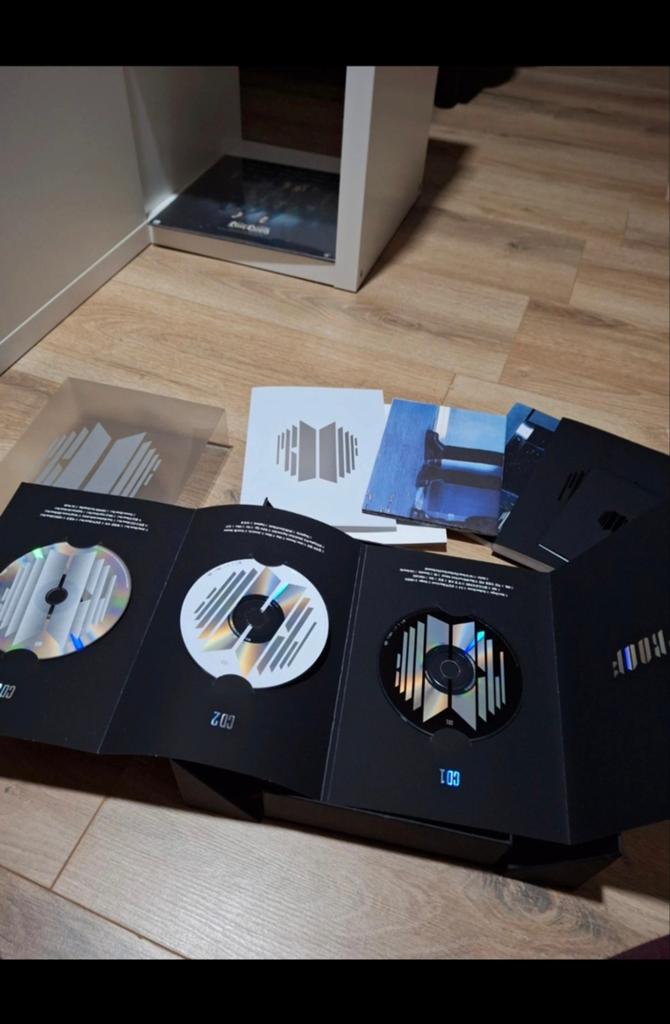 Bts album, Ophalen