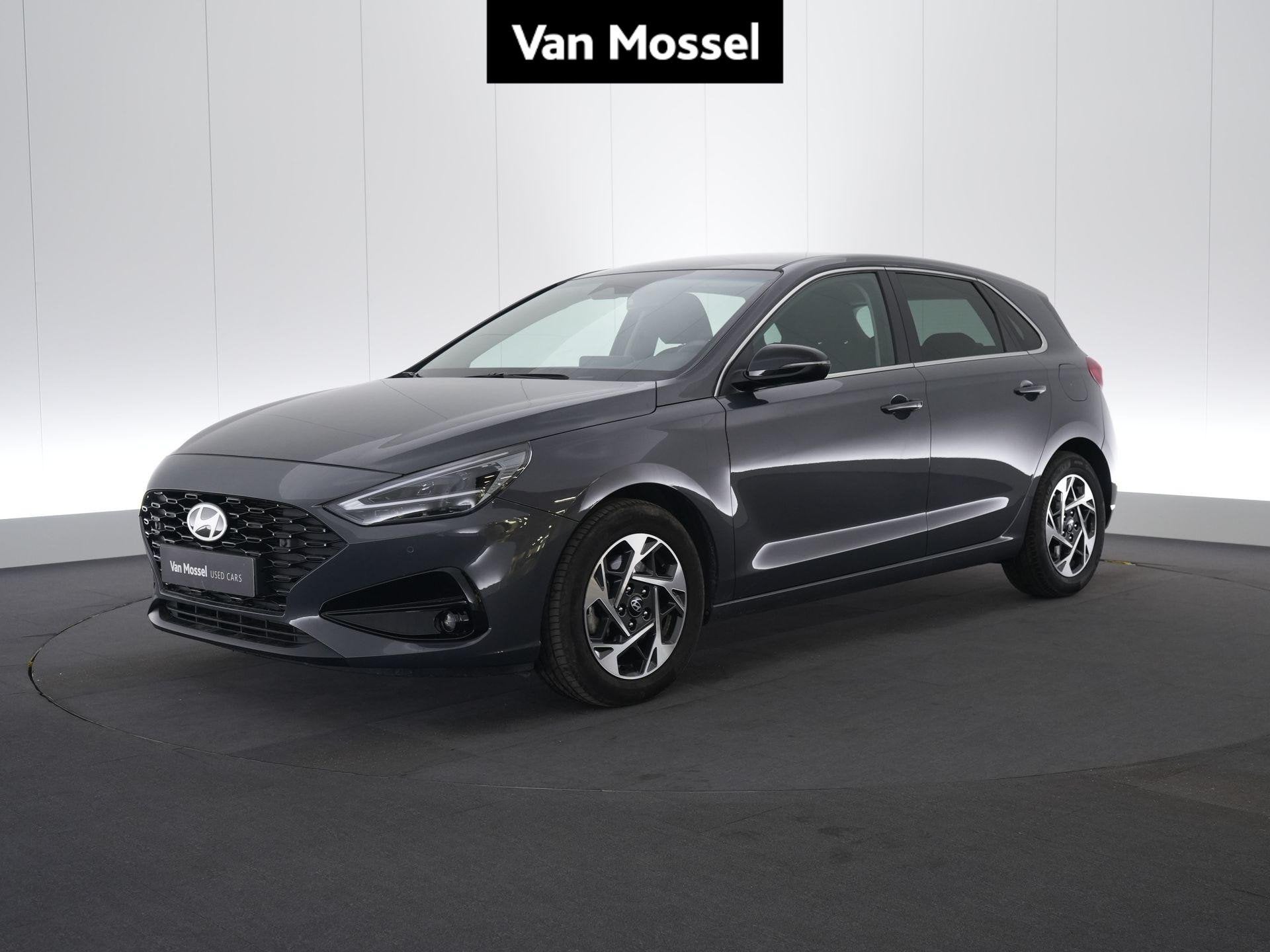 Hyundai i30 TECHNO CAMERA MET SENSOREN - APPLE CARPLAY - CRU, Auto's, Voorwielaandrijving, Stof, Gebruikt, 100 pk