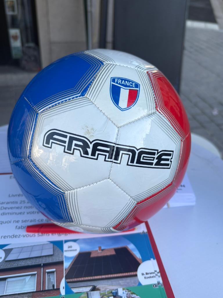 Ballon football Taille 4, Sport en Fitness, Voetbal, Ophalen of Verzenden, Nieuw, Bal