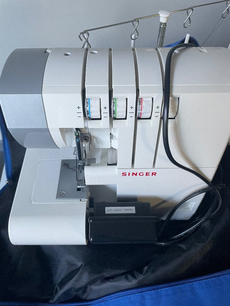 overlock, Ophalen, Zo goed als nieuw, Lockmachine, Singer