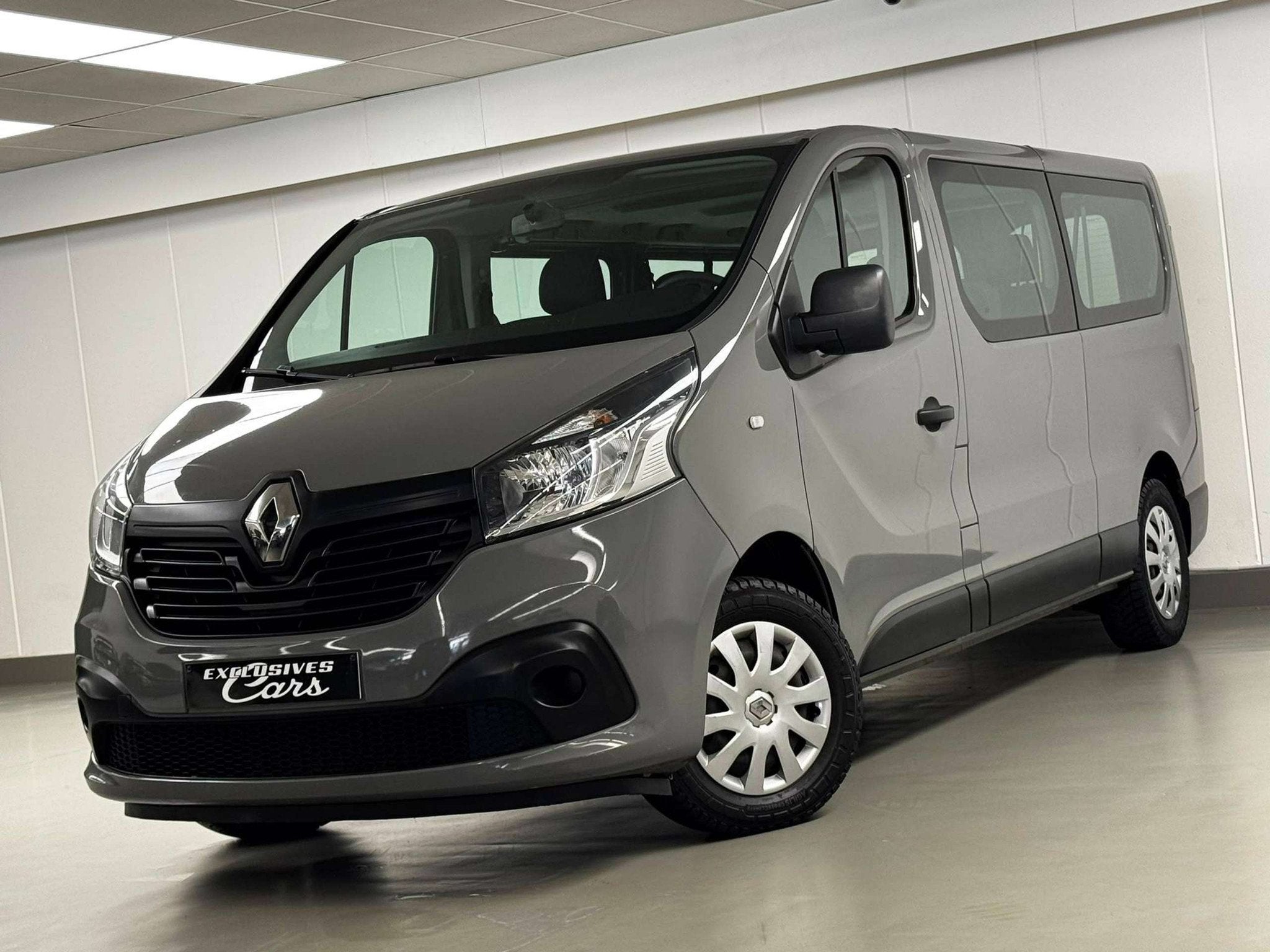 Renault Trafic DCI PASSENGER 8 PLACES LONG CHASSIS ! 1ere MA, Euro 6, Entreprise, Boîte manuelle, 5 portes