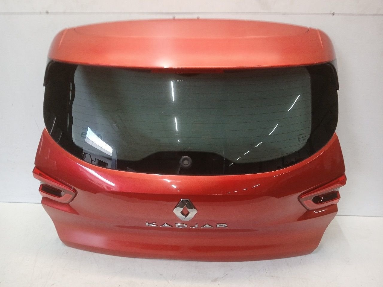 Achterklep Renault Kadjar, Onderdelen@venauto.nl, Van der Ven Autorecycling B.V., Arrière, Ettenseweg 76, 4706 PB Roosendaal, The Netherlands