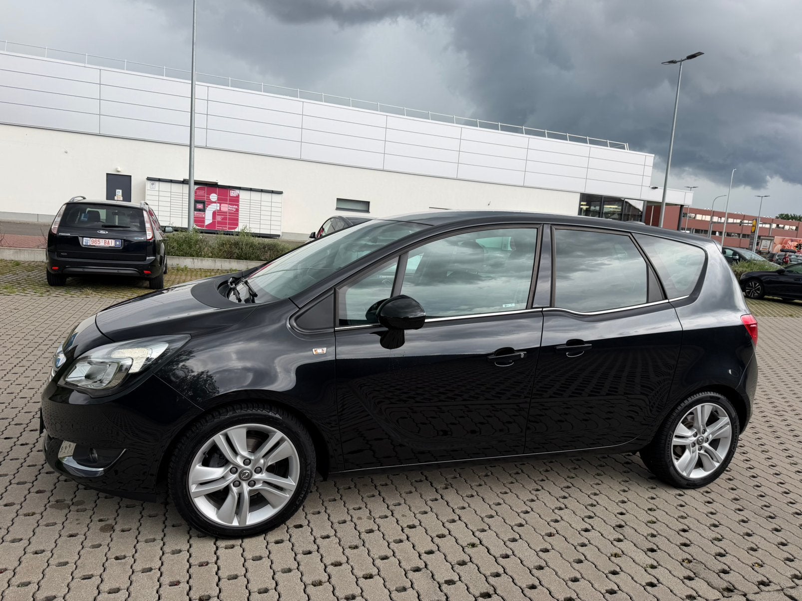 Opel meriva 1.4 benzine turbo jaar 12/2016 met keuring, Auto's, Opel, Euro 6, Bedrijf, 5 deurs, Meriva