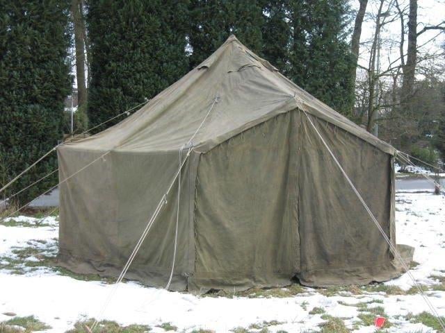 tente militaire d'occasion, Caravanes & Camping, Tentes, jusqu'à 6, Utilisé, Enlèvement