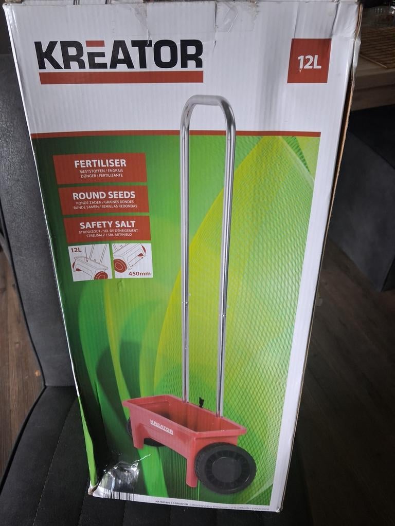 Fertiliser   merk kreator, Ophalen