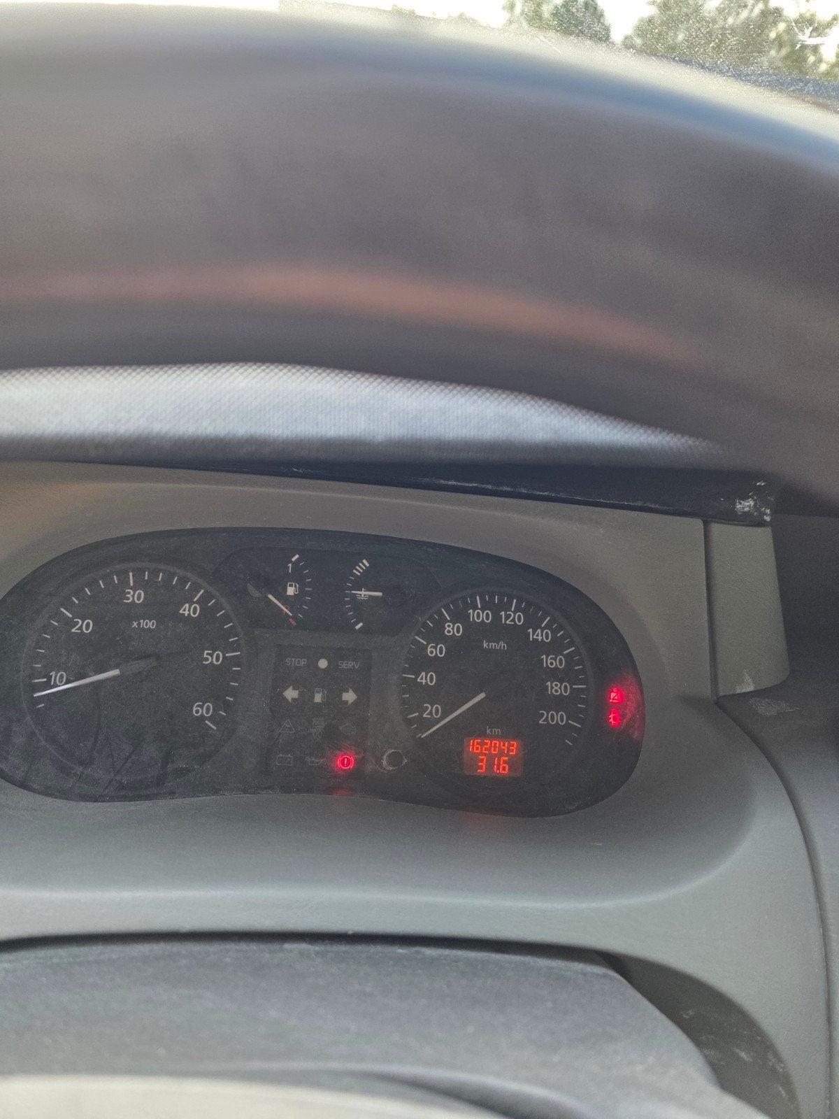 Renault trafic 2.5 Dci, Auto's, Bedrijf, Te koop, https://public.car-pass.be/vhr/6f8c642b-f873-4403-9a19-04e48af85e5a