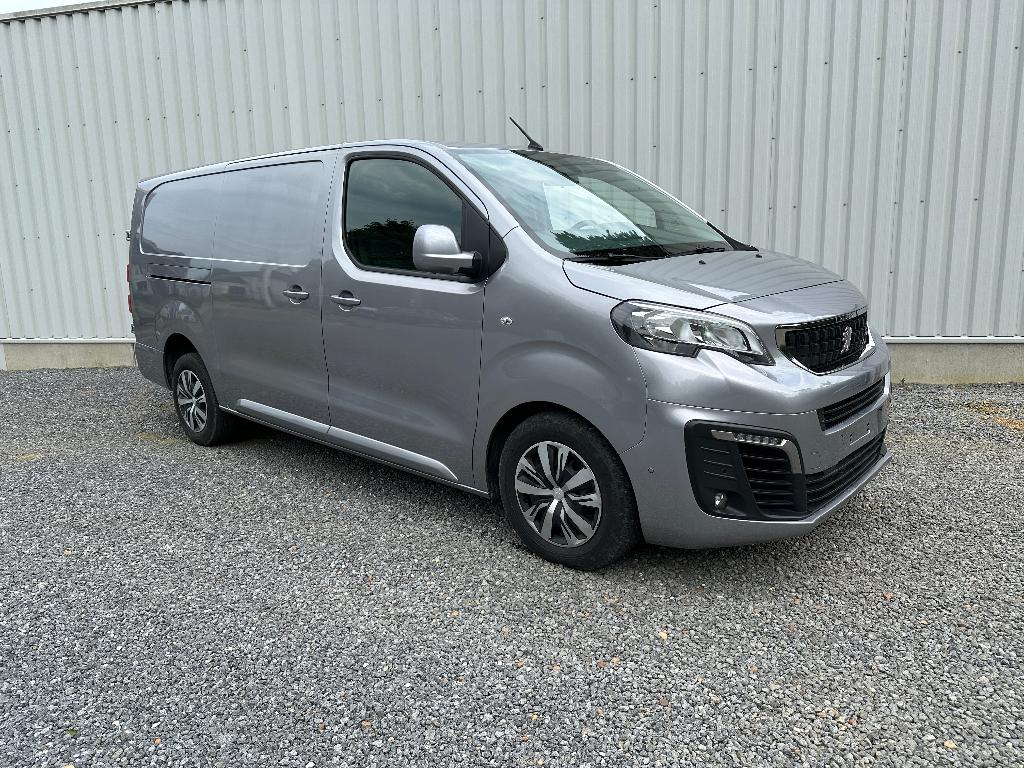 Toyota Proace lange bestelwagen met trekhaak, reeds gekeurd, Auto's, Bestelwagens en Lichte vracht, Stof, Euro 6, 4 cilinders
