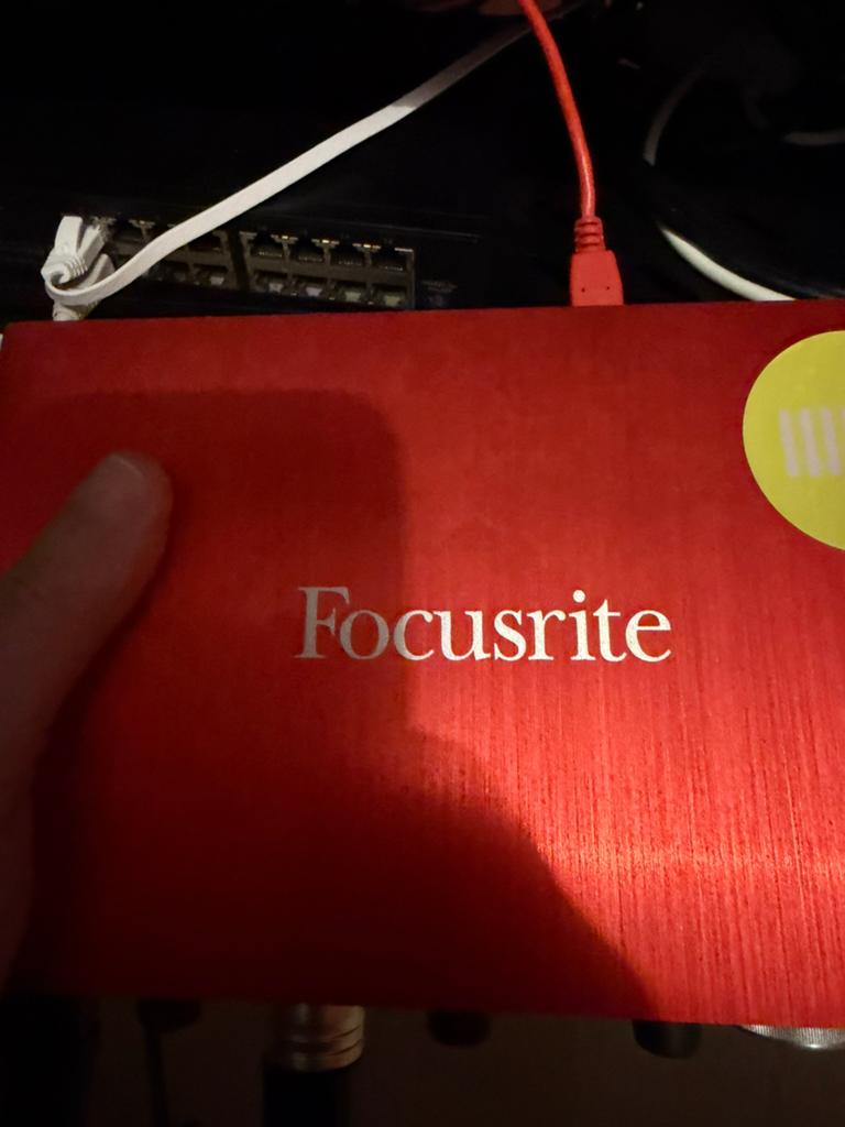 Focusrite 2i4, Computers en Software, Geluidskaarten, Ophalen, Zo goed als nieuw