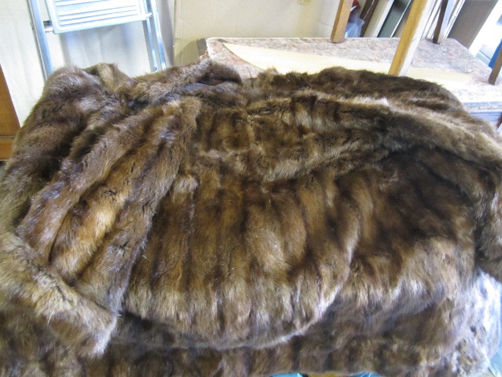 Manteau en vison, Vêtements | Femmes, Vestes | Hiver, Enlèvement, Porté, Brun