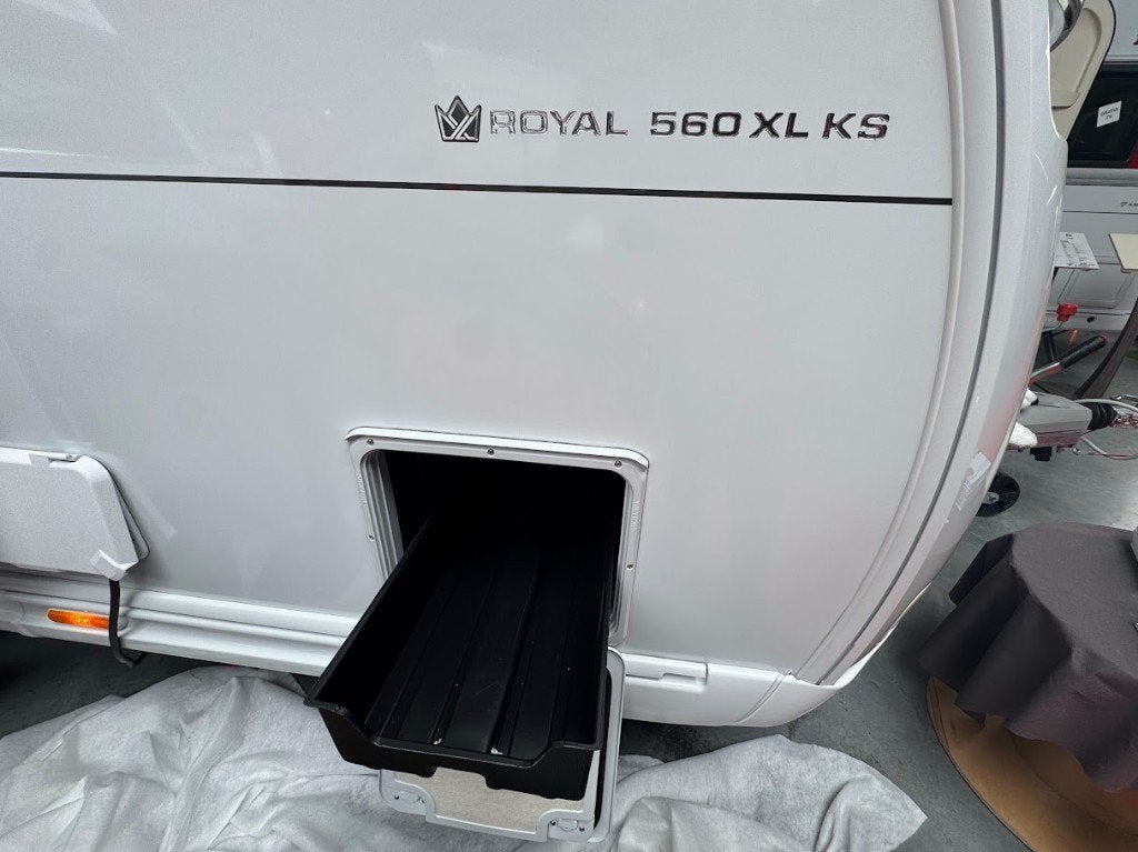 Kabe Royal 560 XL KS mover,luifel, Caravans en Kamperen, Rondzit, Vast bed, 7 tot 8 meter, Bedrijf