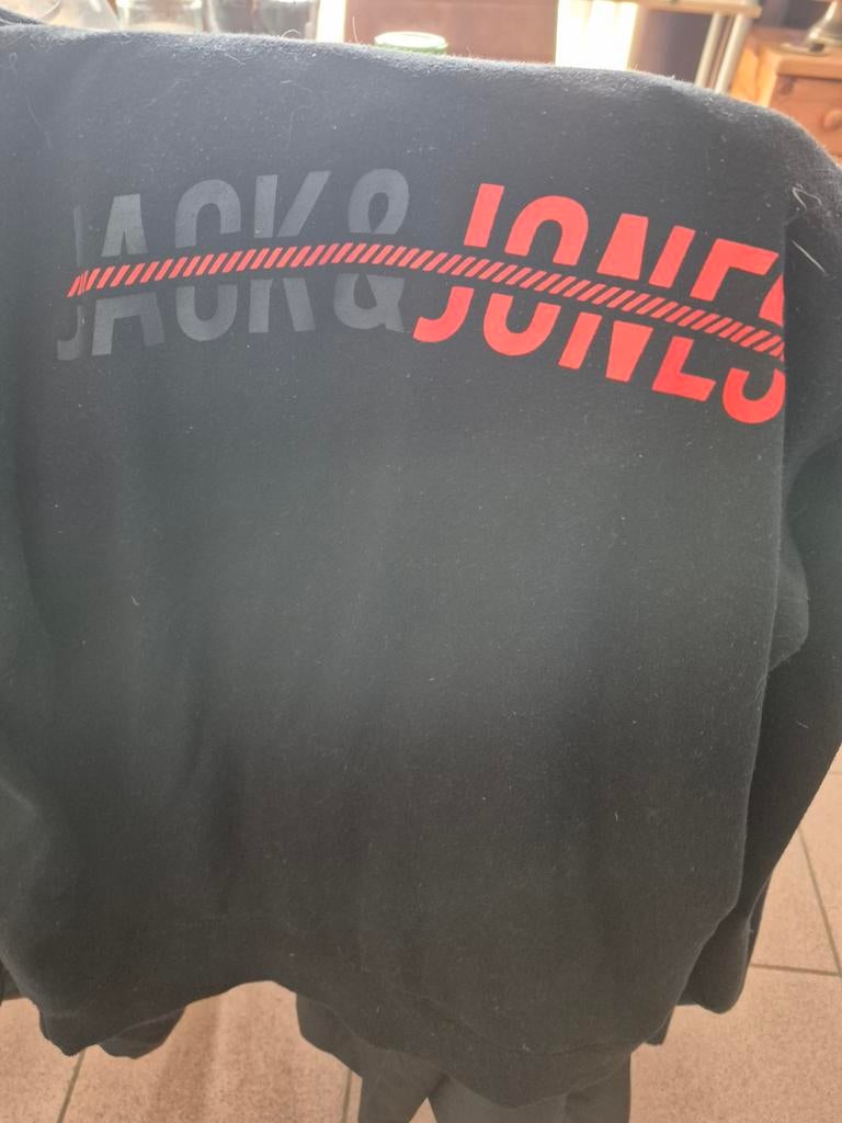 Pull a vendre 10 euro urgent, Enlèvement ou Envoi