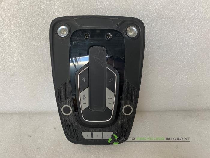 Eclairage intérieur avant d'un Audi A4, -, 3 mois de garantie, Audi, Utilisé