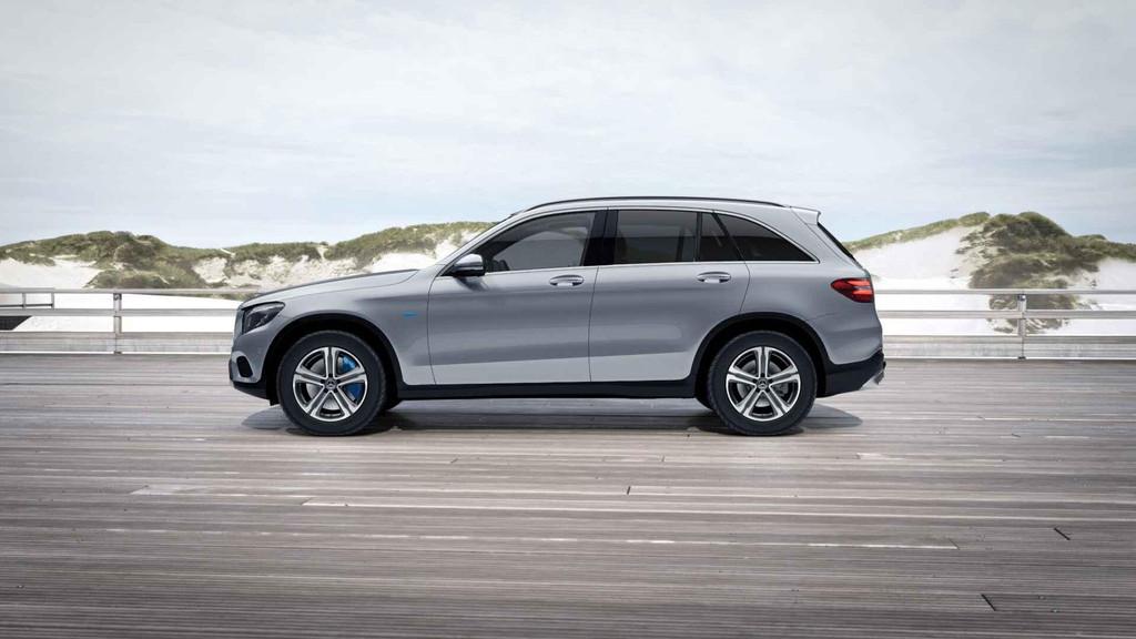 Mercedes-Benz GLC-Klasse 350 e 4MATIC SUV Luxury Line | Trek, Auto's, Mercedes-Benz, Automaat, Stof, Euro 6, 2000 kg